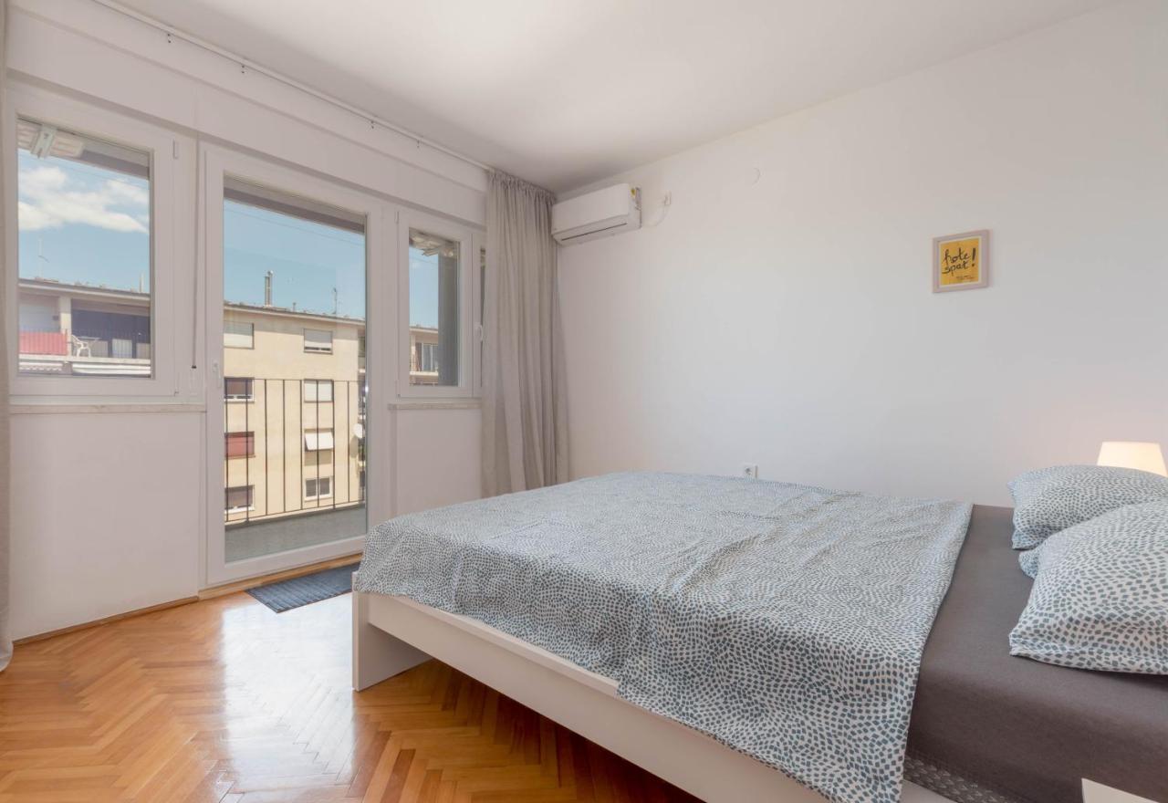 Nona Mileva Apartment Pula Exteriör bild